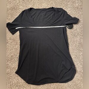 Lululemon V Neck Shirt 16” PTP